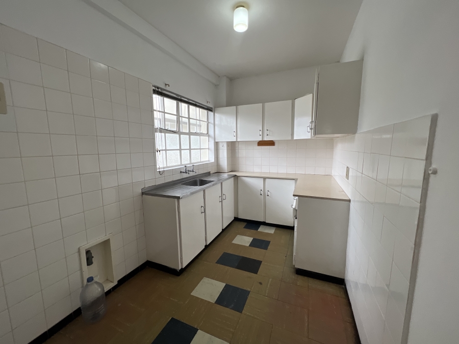 To Let 1 Bedroom Property for Rent in Wynberg Western Cape